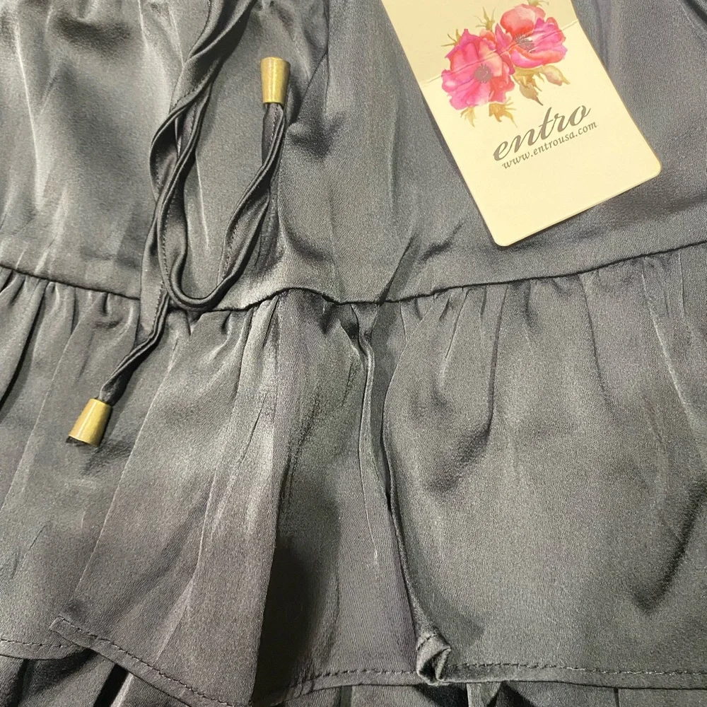 NWT Entro Black Tiered Skater Skirt With Built in Under Shorts‎